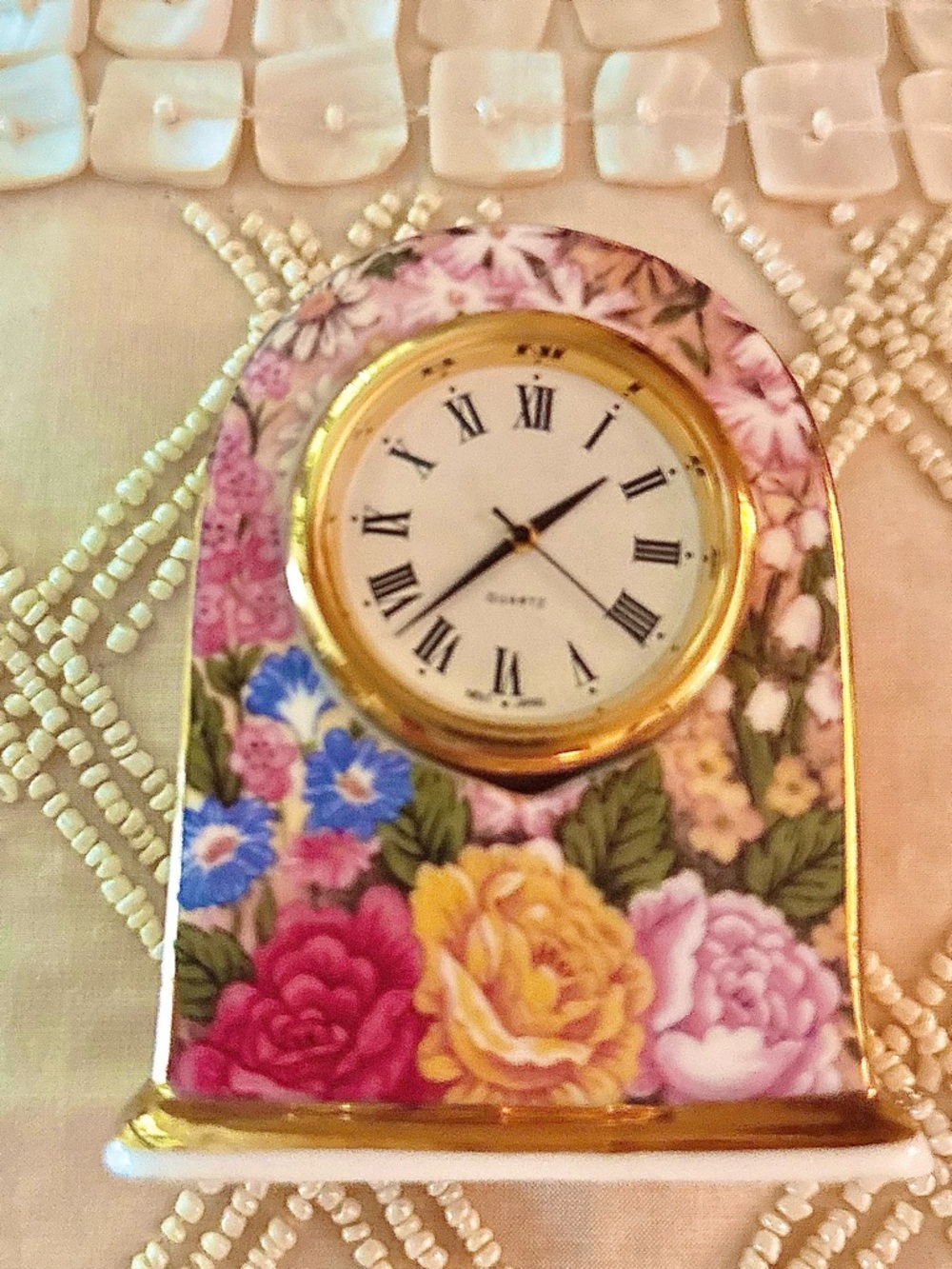 CLOCK MINI DECORATIVE FINE BONE CHINA STAFFORDSHIRE, ENGLAND SUMMER GARDEN EUC